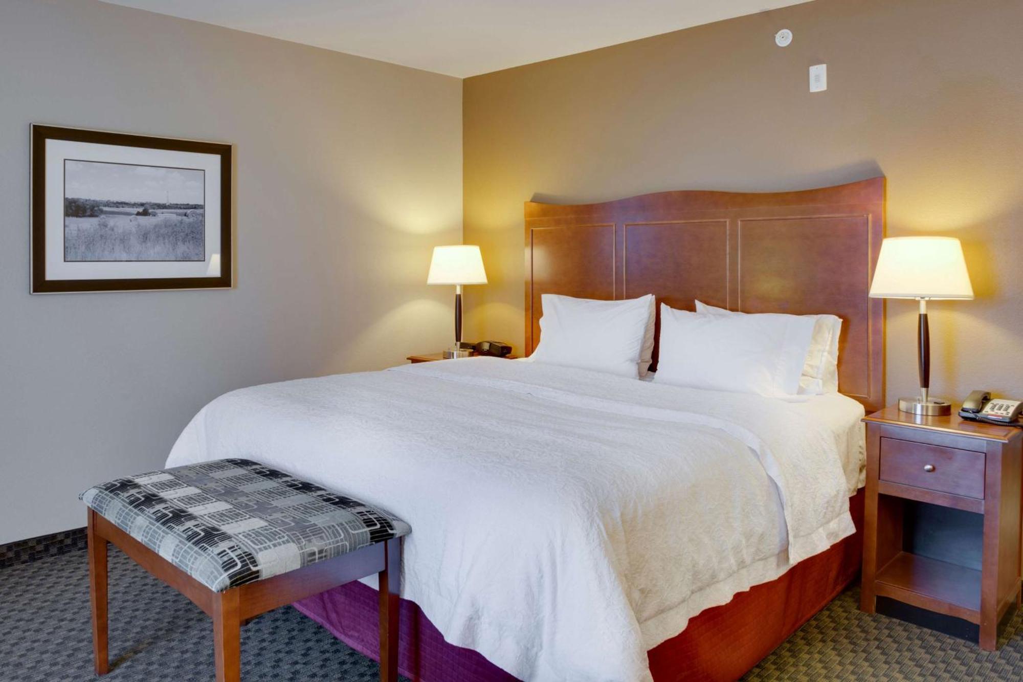 Hampton Inn צ'יקאשה מראה חיצוני תמונה