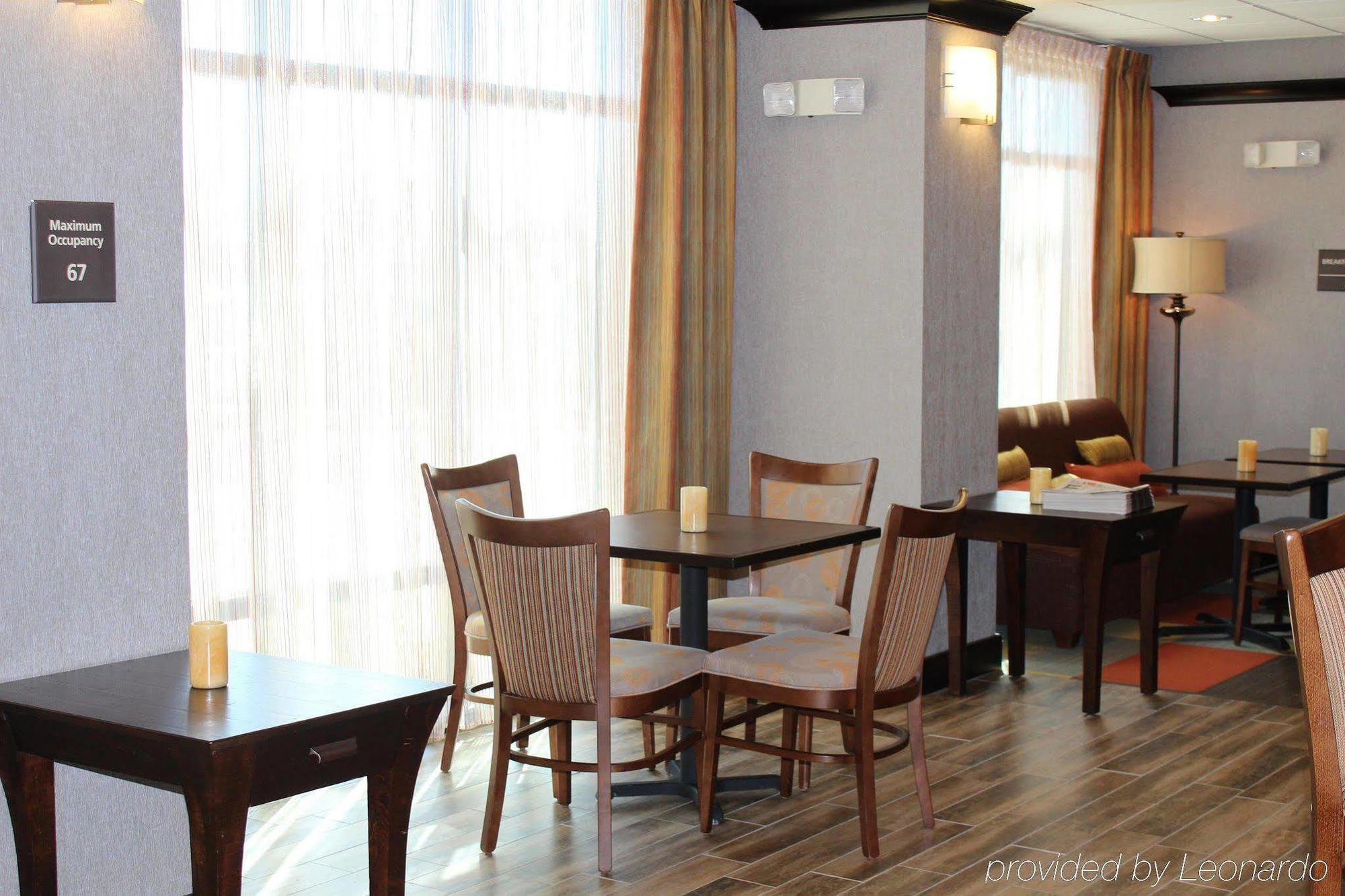 Hampton Inn צ'יקאשה מראה חיצוני תמונה