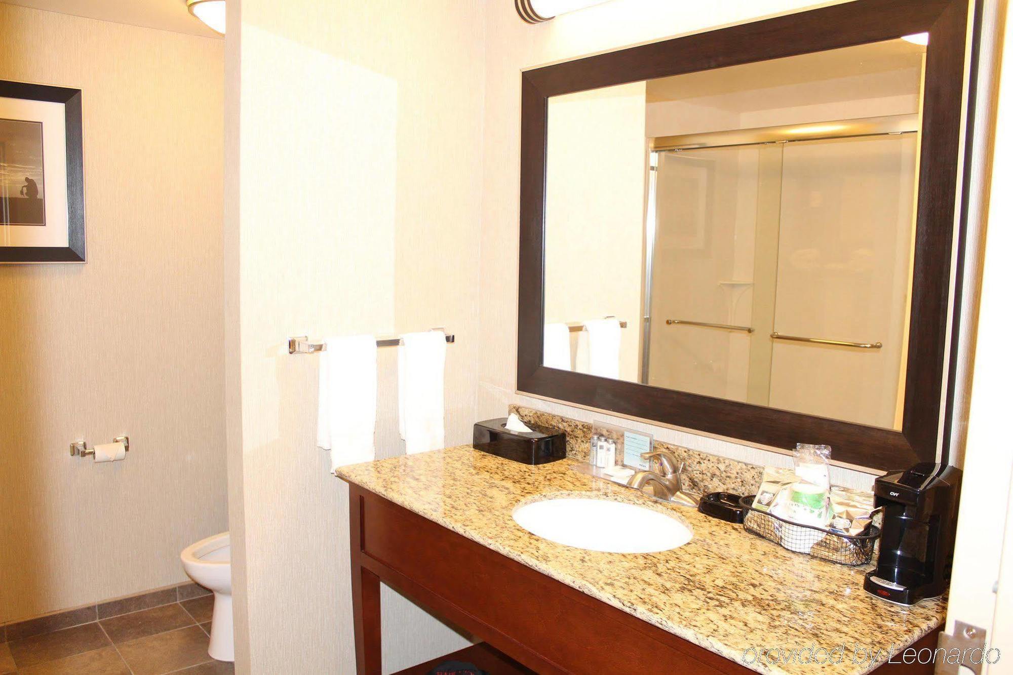 Hampton Inn צ'יקאשה מראה חיצוני תמונה