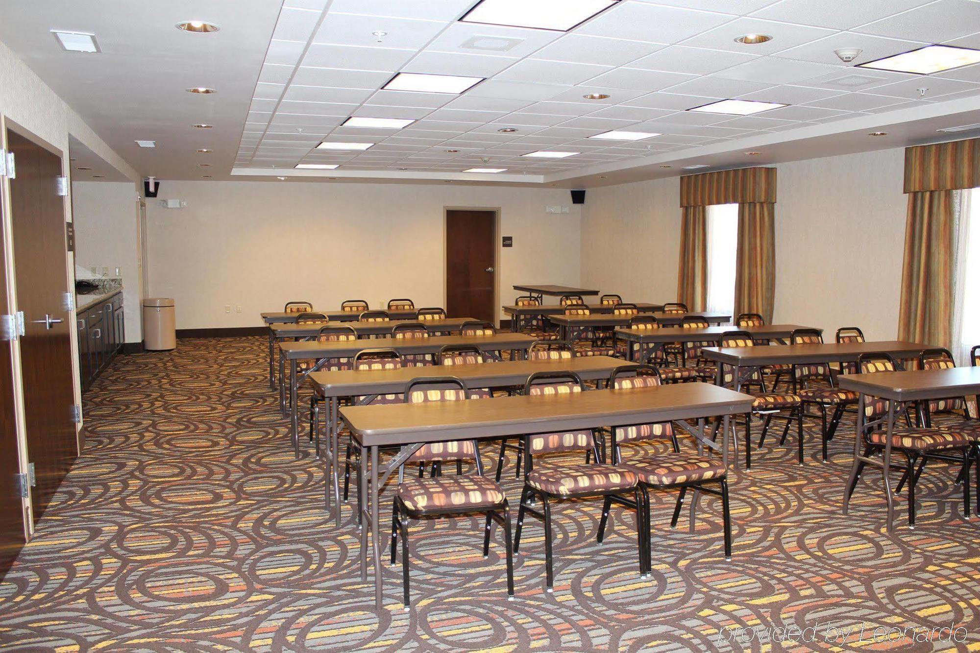 Hampton Inn צ'יקאשה מראה חיצוני תמונה