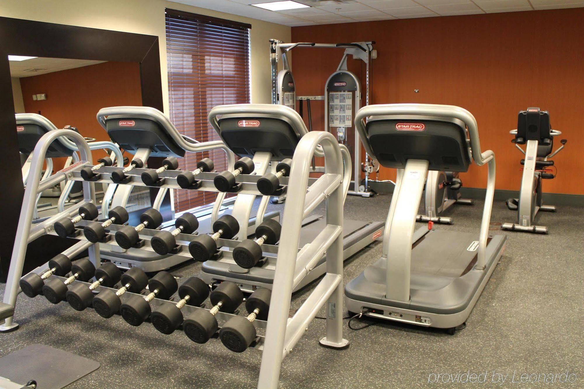 Hampton Inn צ'יקאשה מראה חיצוני תמונה